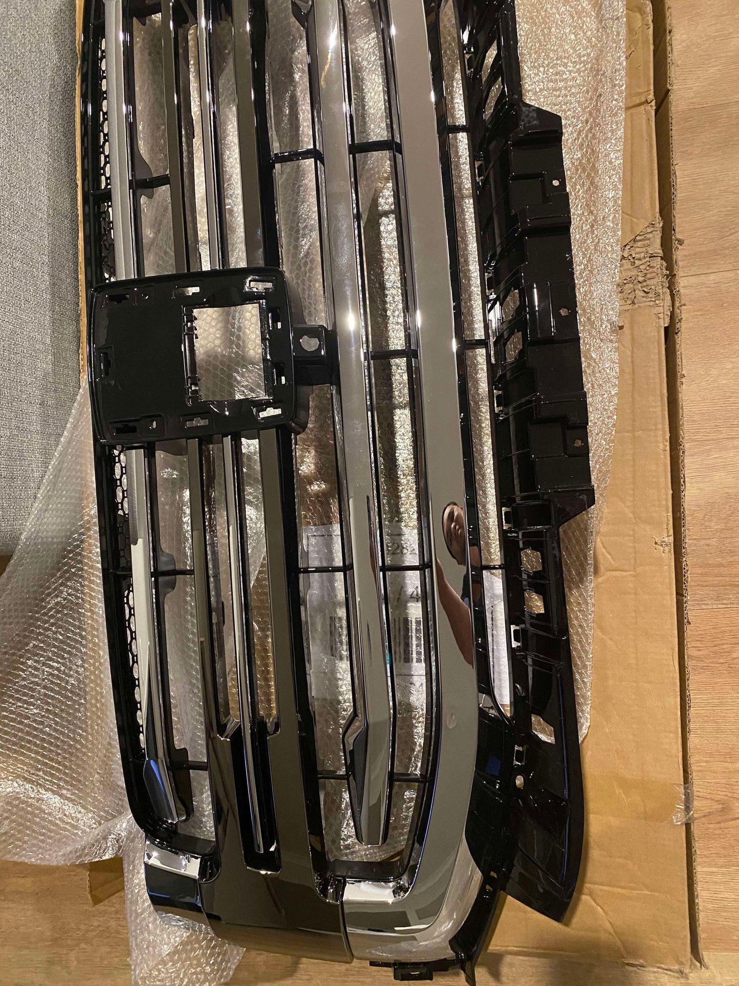 Tank-500 International Grille Replacement